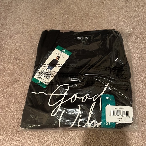 NWT BUFFALO Ladies Printed Cozy Top, Black - Picture 7 of 7